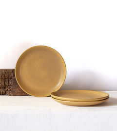 PLATO DE SERVIR AZAI BEIGE - comprar online