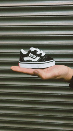 ZAPATILLAS TIPO VANS #Negra - tienda online