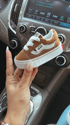 Zapatillas tipo Vans #Chocolate - LORE VE