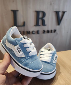 Zapatilla tipo Vans #Celeste - LORE VE