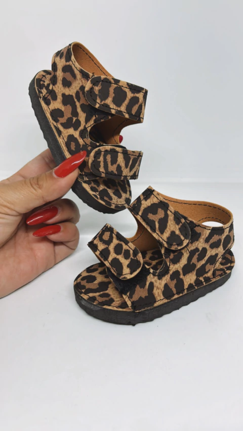 Sandalias para bebés con doble abrojo #AnimalPrint