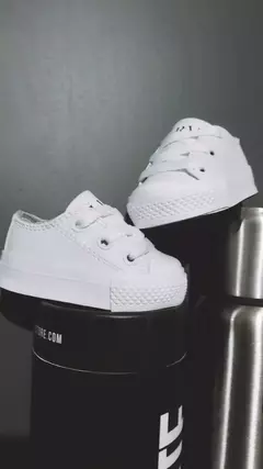 Zapatillas caña baja cuero pu #Blancas - LORE VE