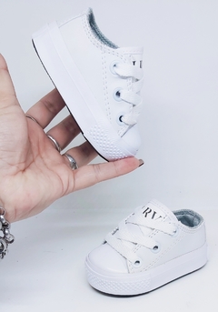 Imagen de Zapatillas caña baja cuero pu #Blancas