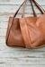 YOKO CARAMELO ENCERADO + SOBRE - comprar online