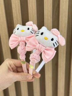 Tiara rostinho de pelúcia Hello Kitty - comprar online