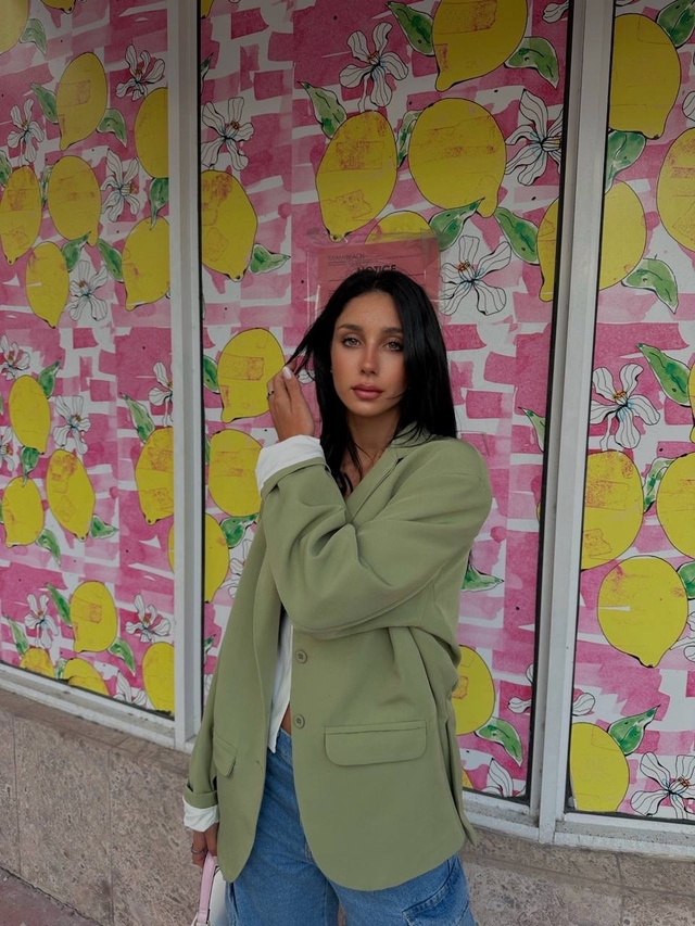 Blazer Olsen thumbnail 2