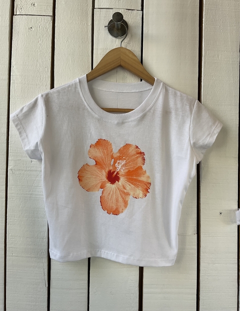 remera Baby Tee Flor