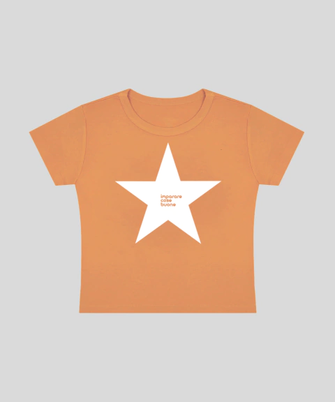 Remera Supernova Naranja ,Baby Tee corta