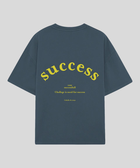 Remera Succes