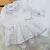 Saída Maternidade Branca para Menina vestido de Pérolas