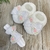 Kit Sapatinho de Tricô Delicari - Branco e Rosa - Sapatinho e Faixinha - comprar online