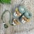 Kit Sapatinho de Tricô Ursinho Coroa - Verde Maré - Sapato e Prendedor de Chupeta