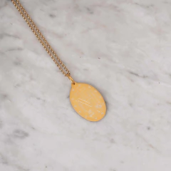 Medallón Virgen Milagrosa (oval) Gold - comprar online