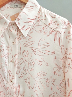 Camisa Manga 7/8 Cravos em Flor na internet