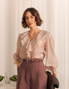Blusa Babados Liocel Manuela na internet