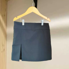 Short-saia com Fenda na internet