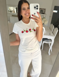 Remera Cereza