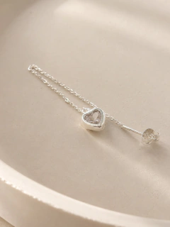 Imagen de ARO SOLOITARIO AGUJA CORAZON CUBIC - ACERO BLANCO