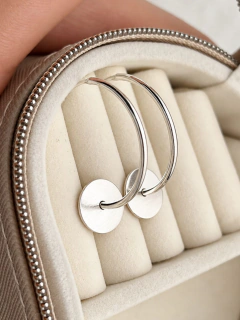 Imagen de ARGOLLAS CÍRCULO LISO 2,5 CM - PLATA