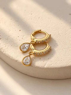 ARGOLLAS GOTITA CUBIC 1,4 CM - ENCHAPADO EN ORO - Hosanna Joyas