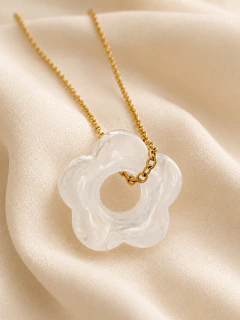 CONJUNTO FLORÓN WHITE - ACERO DORADO en internet