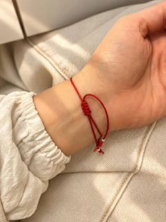 PULSERA HILO AJUSTABLE GIANNA CORAZÓN CUBIC - PLATA en internet