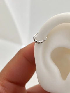 ARGOLLA PIERCING SOLITARIA MORA 0,8 CM - PLATA - tienda online