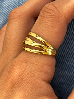ANILLO AMANI - ACERO DORADO en internet
