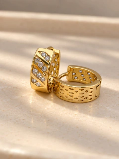 ARGOLLAS DYNA 1,4 CM - ACERO DORADO - Hosanna Joyas