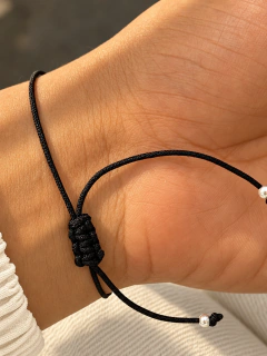 PULSERA AJUSTABLE OJITO ROXI BLACK - PLATA - Hosanna Joyas