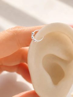 ARGOLLA SOLITARIA DEVIN 0.8CM - PLATA - Hosanna Joyas