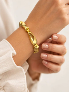 PULSERA ELASTIZADA MAGNETIC - ACERO DORADO - Hosanna Joyas