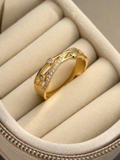 ANILLO MEGAN - ENCHAPADO en internet