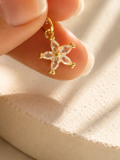 DIJE FLORI CUBIC - ENCHAPADO - comprar online