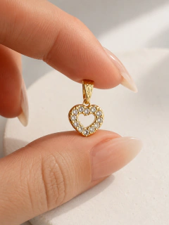 DIJE CORAZÓN MICROPAVÉ - ENCHAPADO - Hosanna Joyas