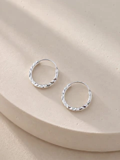 ARGOLLAS ADRIANO 1 CM - PL - Hosanna Joyas