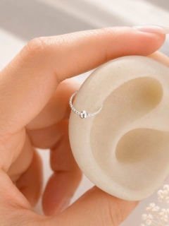 ARGOLLA SOLITARIA LABRADA 0.8 CM - PLATA