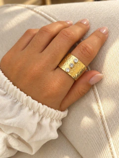 ANILLO GHALIA - ACERO DORADO - comprar online