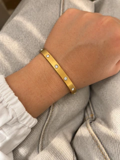 ESCLAVA HELIOS - ACERO DORADO