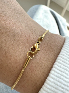 PULSERA BOLITA SIX - ACERO DORADO - comprar online