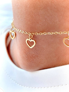 TOBILLERA ZOILA CORAZON CALADO - ACERO DORADO - comprar online