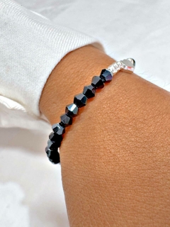 PULSERA ACRILIC CORAZON NEGRO - AB en internet