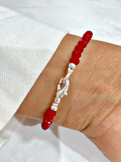PULSERA ACRILiC CORAZON ROJO - AB en internet