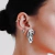 Brinco Orelha com Piercing Surreale - comprar online