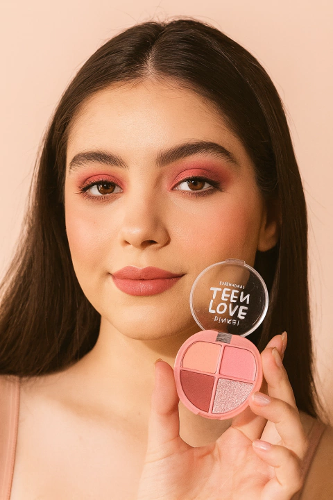 (CS5679-1) Paleta de sombras Teen Love TONO 1 - Pink21