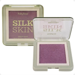 (HBF1000M-4) Rubor en crema TONO PLUM PETAL Silk Skin - RUBY ROSE