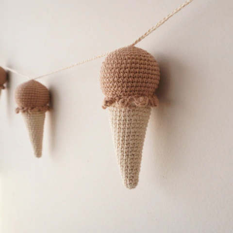 Guirnalda de Helados - Dulce de leche