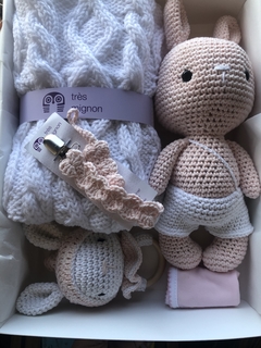Set Regalo Conejo Panzón - CONSULTAR COLORES DISPONIBLES - Très mignon