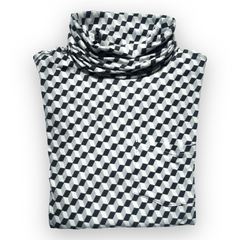 Polera Cube en internet