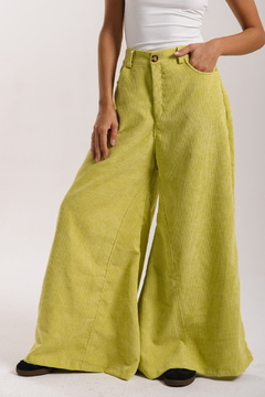 Maxy wide HARRY Verde Manzana - Transferencia $48.675 - comprar online